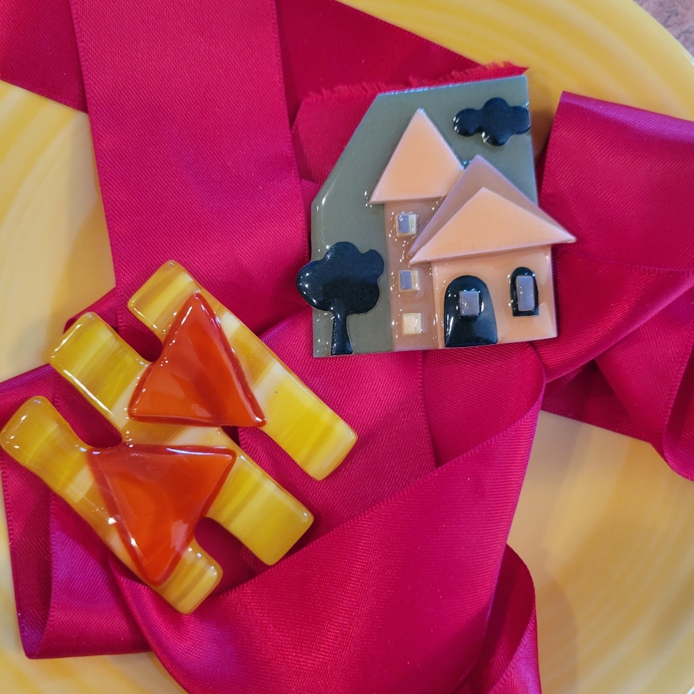 Lucinda Pins Unique Artisan Brooches ~ Handcrafted ~ Eclectic ~ House Pin - Picture 4 of 16